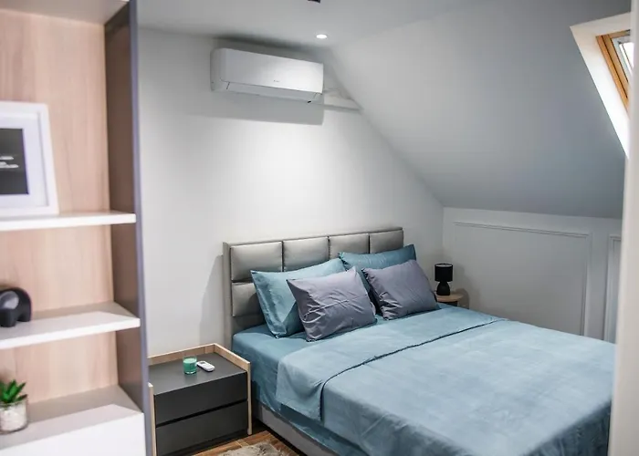 Nomad Apartments